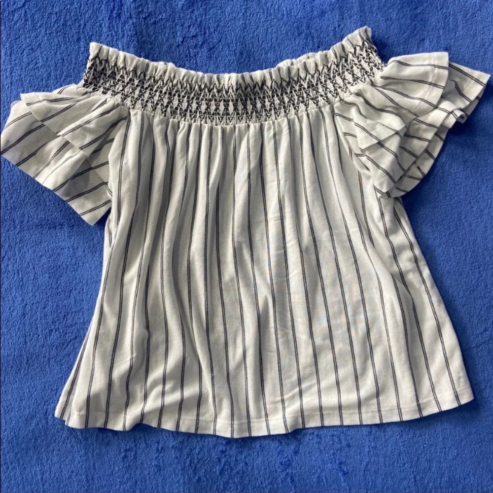 American Eagle Striped Off-the-shoulder Top - Picture 2 of 3